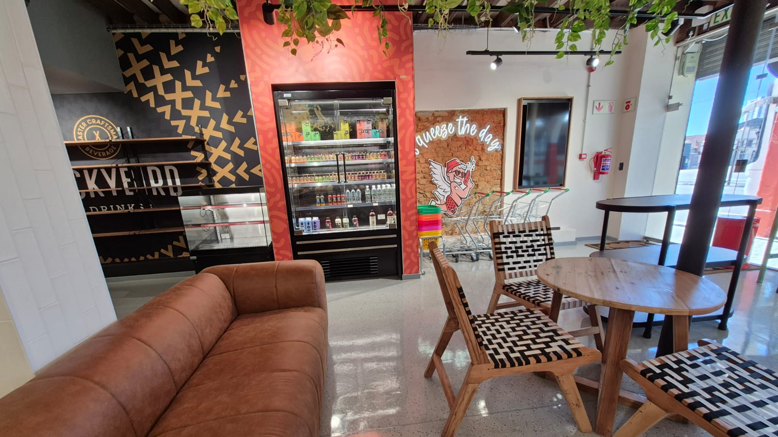 BATELEUR PROJECTS_SIR FRUIT WOODSTOCK_SQUEEZE THE DAY_COLCAB FRIDGES